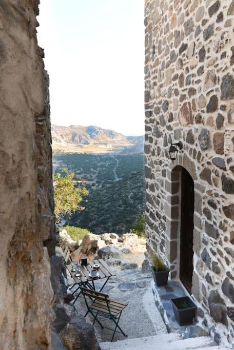 Volcano View Nisyros Emporeiós Exteriör bild